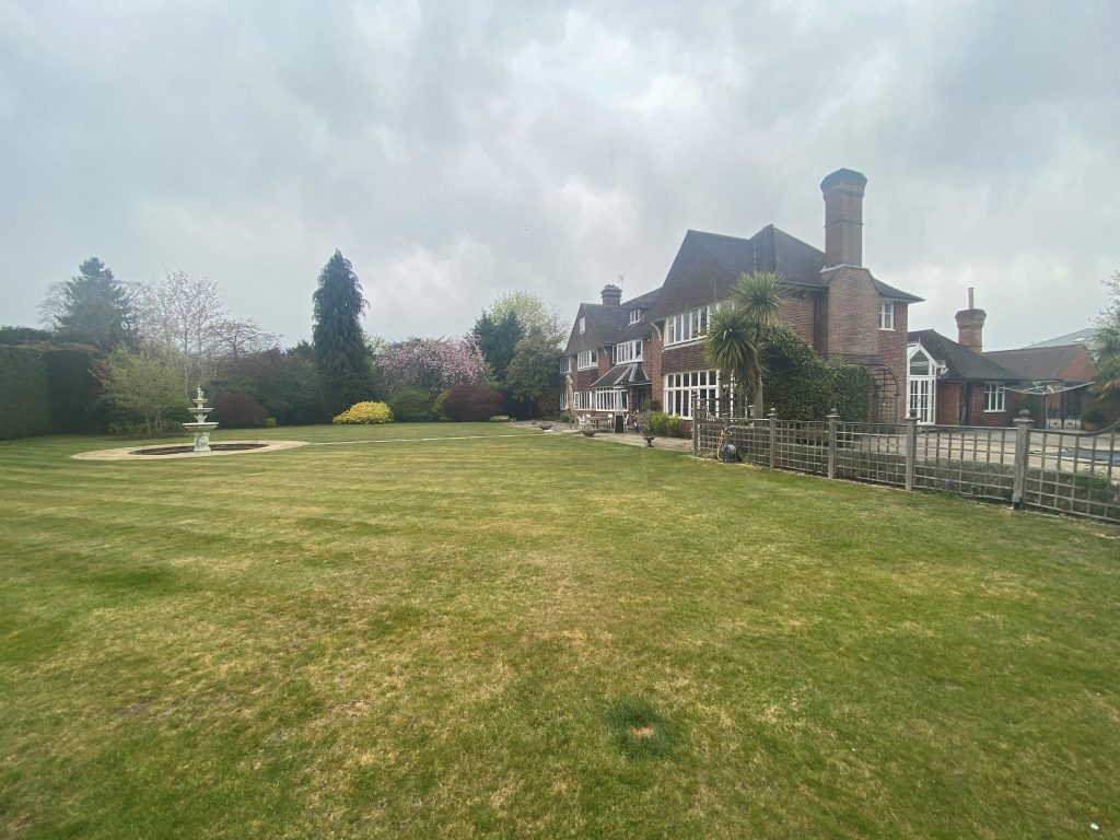 Parsonage Lane, Farnham Common, Slough Aston Mead Land and Planning